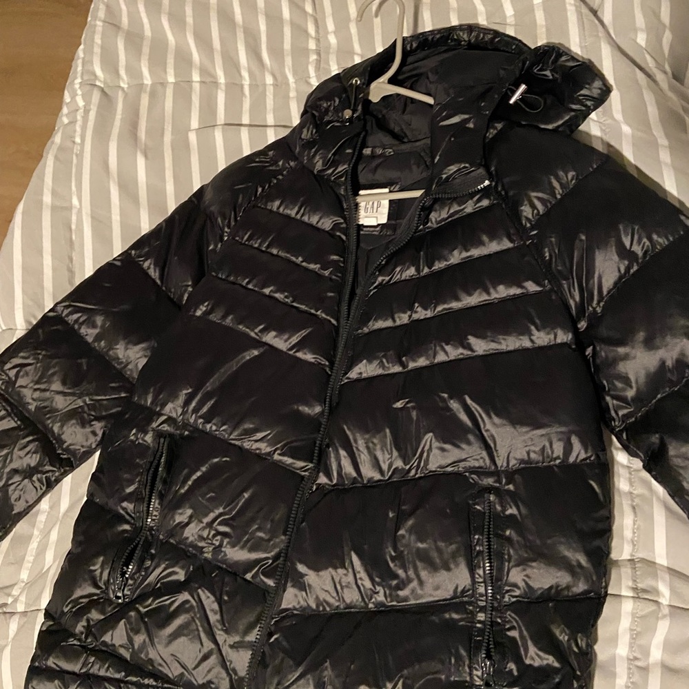 Gap black puffed jacket light weight